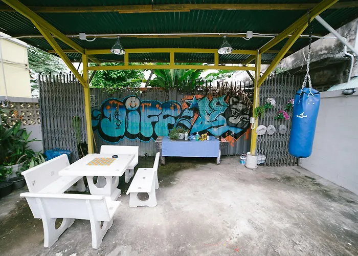 Diff Hostal