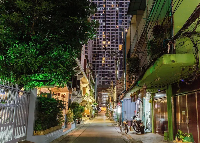 Diff * Bangkok